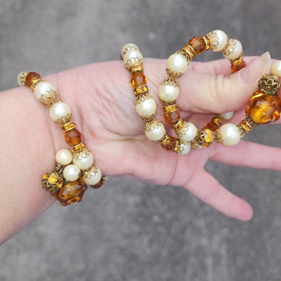 Vintage Wire wrap faux pearl bracelet - Picture 5 of 7